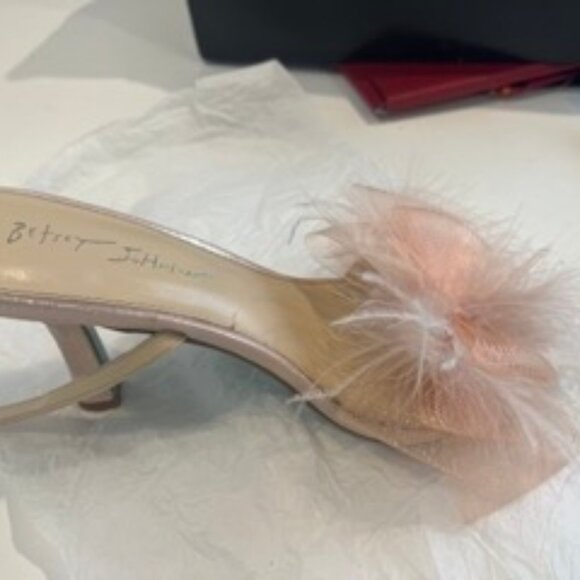 BETSEY JOHNSTON LOTTY SANDAL - Picture 3 of 4